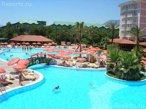 Kiris Alinda Beach Hotel 9